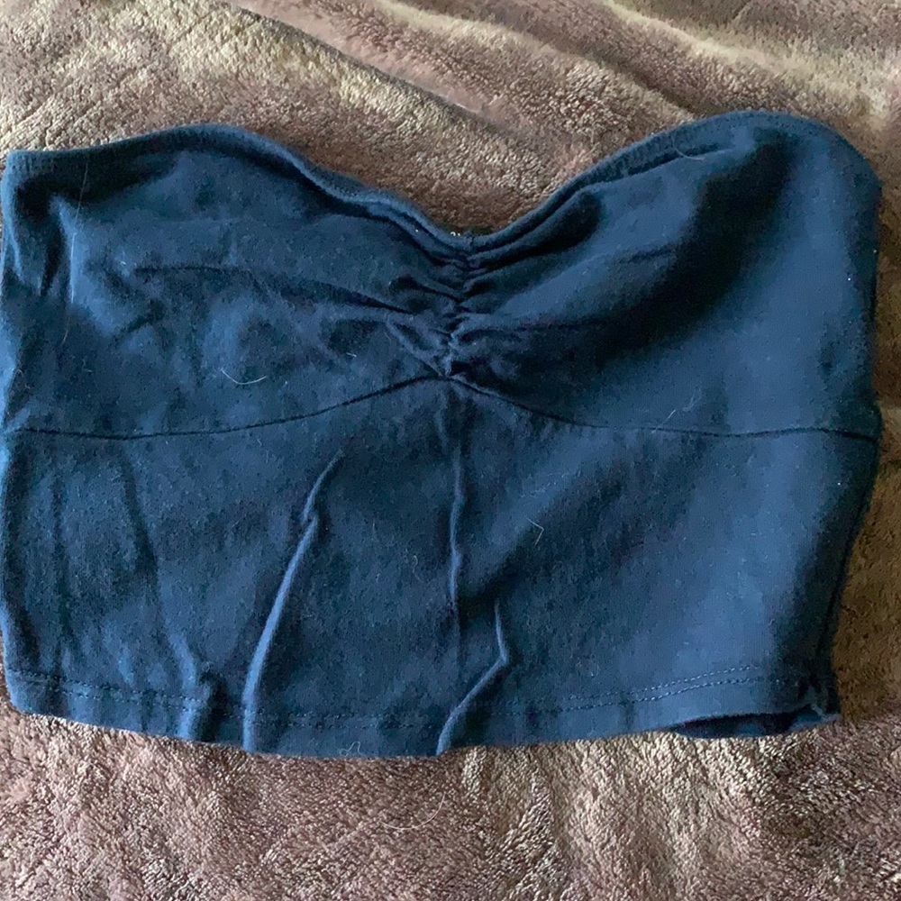 Strapless crop top